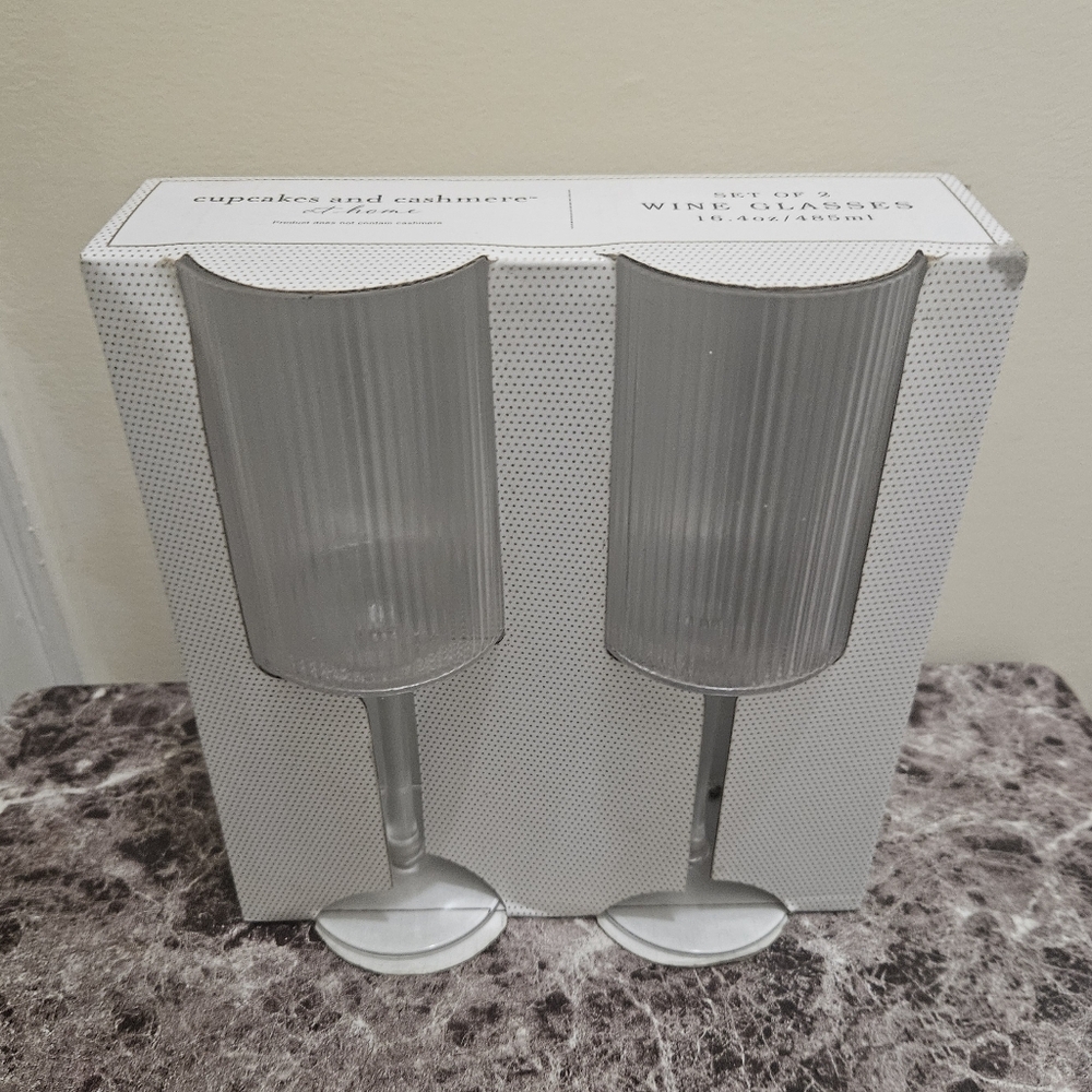 Cupcakes and Cashmere Set of 2 Wine Glasses - 16.4oz
